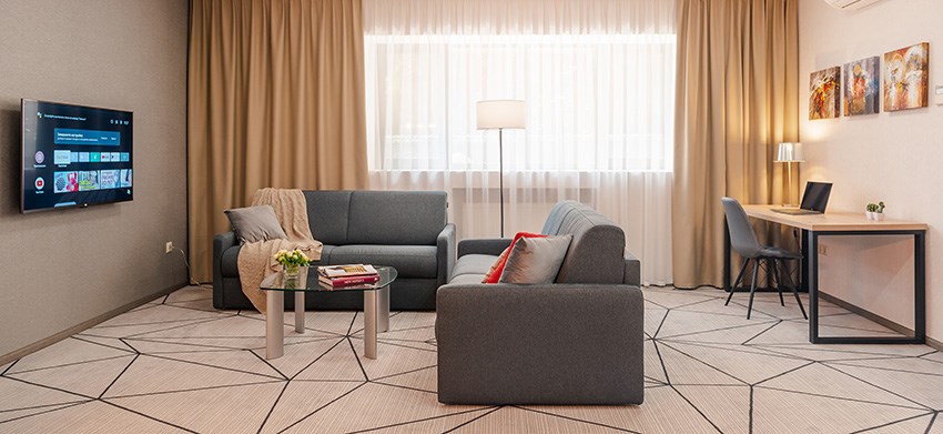 Garden Apartment with patio 